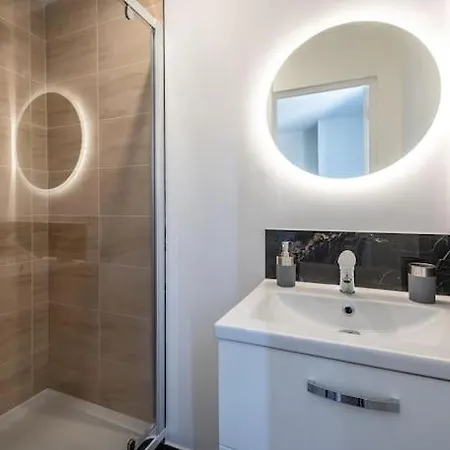 Apartment Le Saint B Avec Salle De Sport